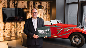 Heinrich Rosier mit ROSIER Charity Adventskalender.